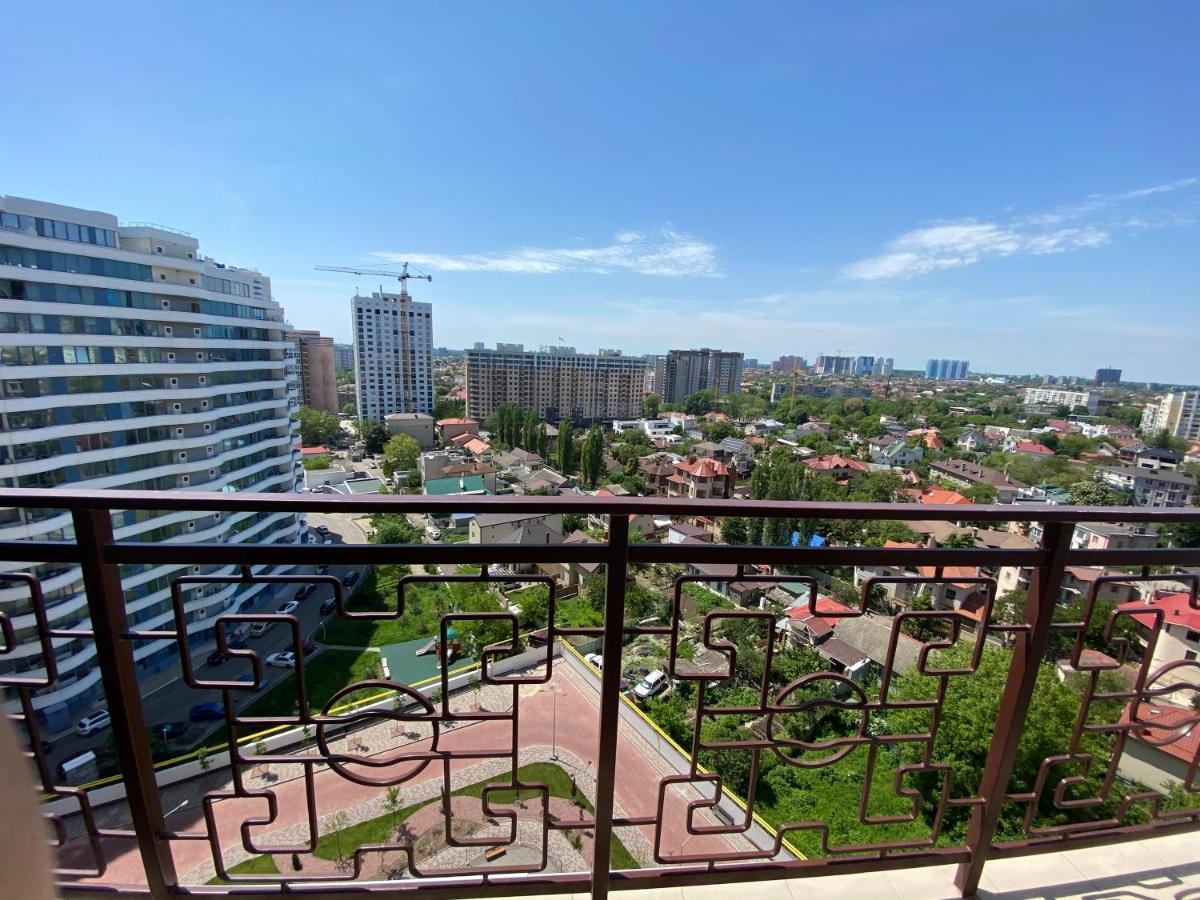 Arcadia Comfort Apartments Odessa Exterior foto